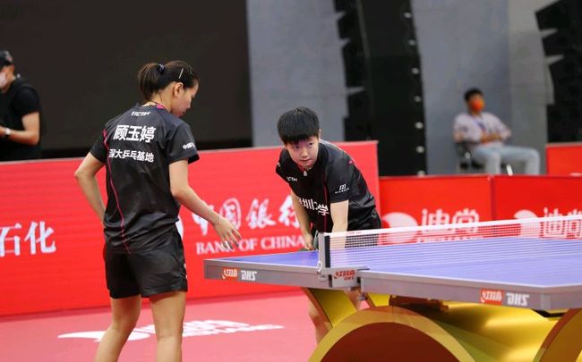 雪运动的支 雪运动的支