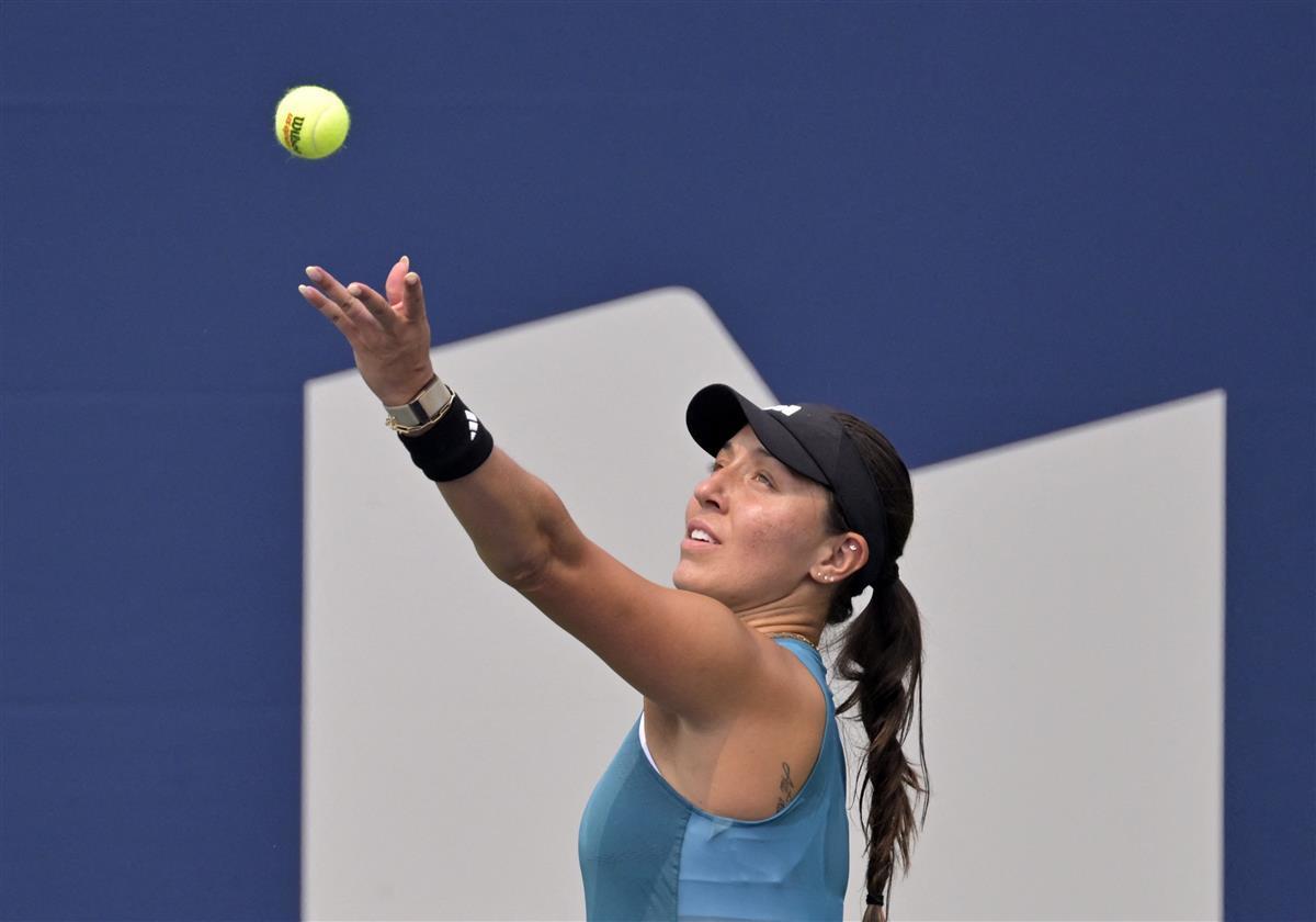 进攻体系更 进攻体系更