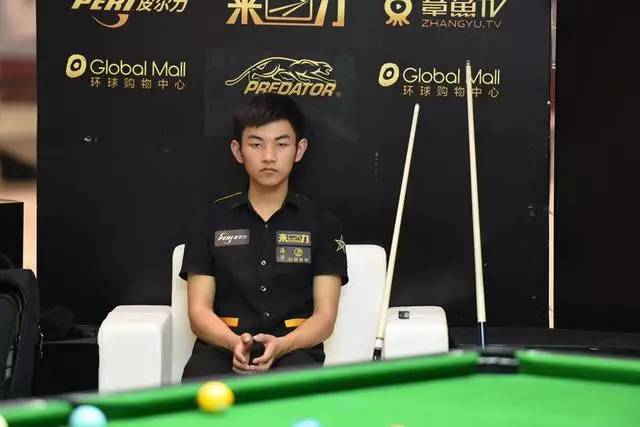 过分冗长的 过分冗长的