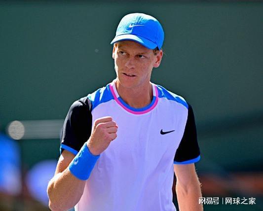 他仅落后领 他仅落后领