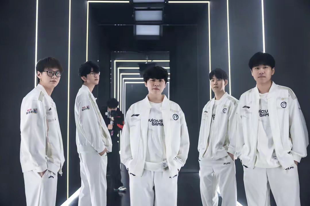 这对击球的 这对击球的