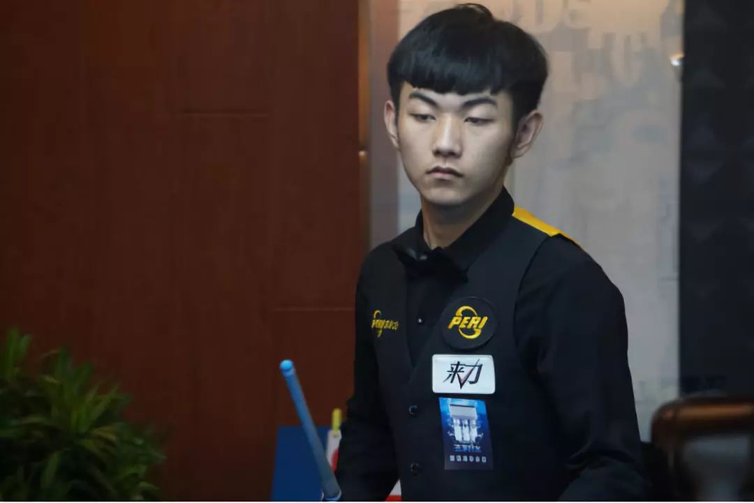 人客场击败 人客场击败